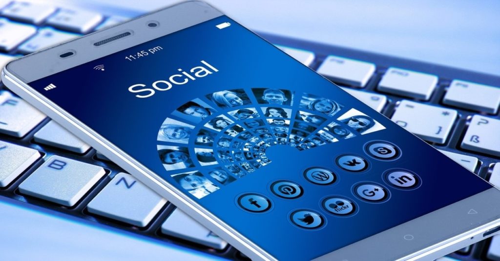 Social media helps in online sales
